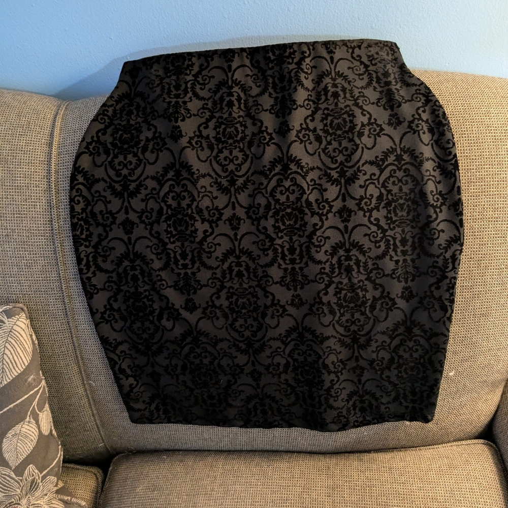 Maurices Black Flocked Velvet Pencil Skirt